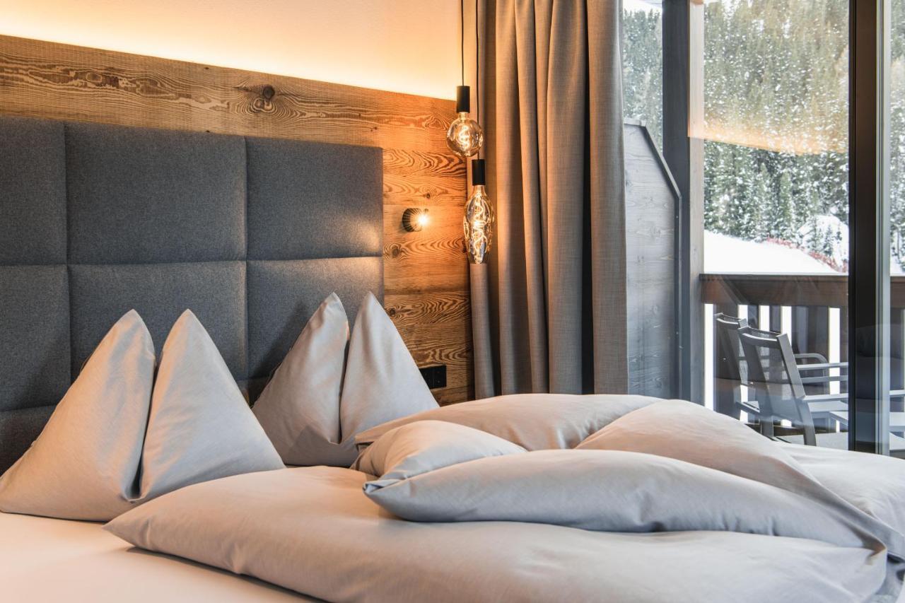 Hotel Wolf Selva di Val Gardena Bagian luar foto