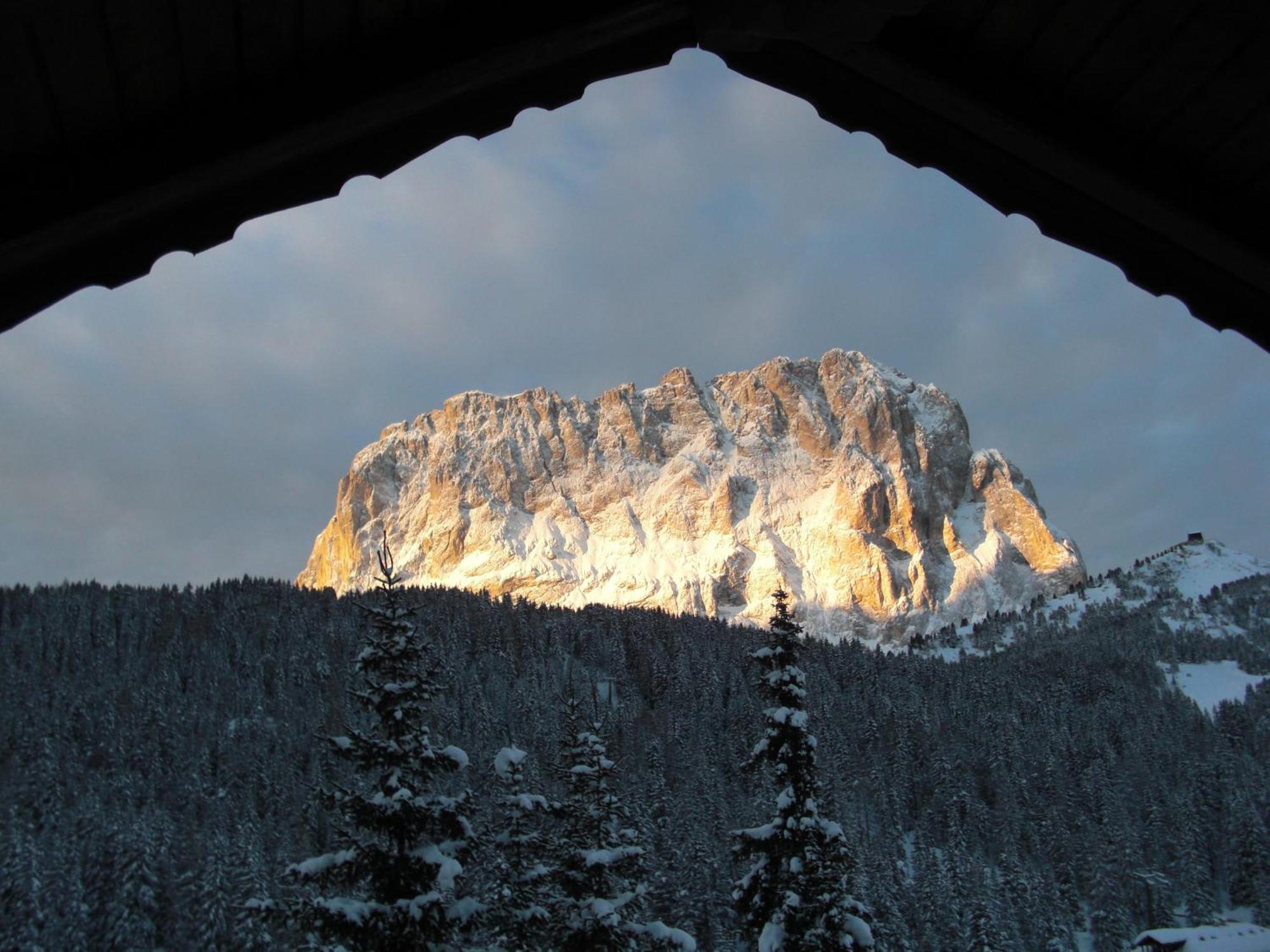 Hotel Wolf Selva di Val Gardena Bagian luar foto